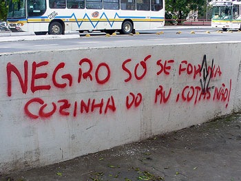 Racismo_na_Universidade.jpg